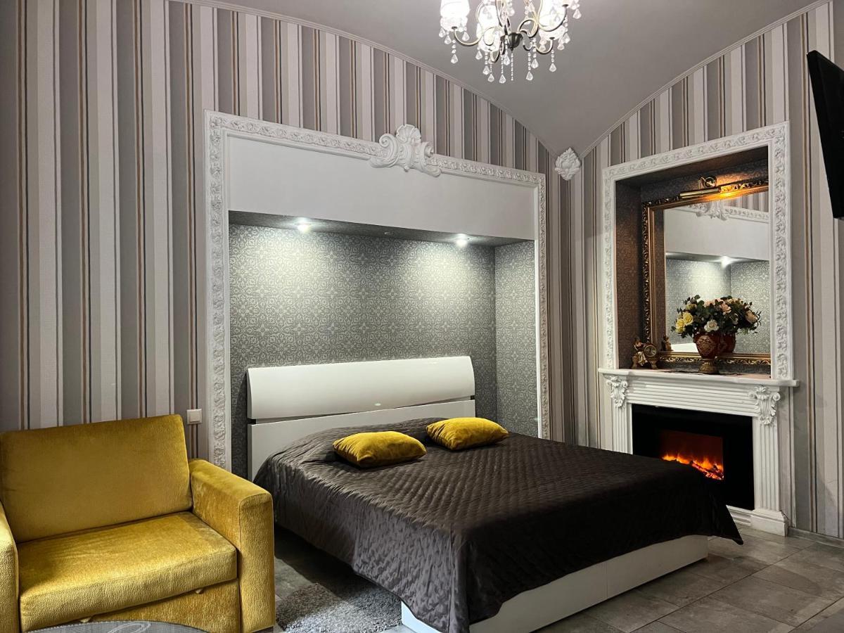Apartments Lux In City Center Λβιβ Εξωτερικό φωτογραφία